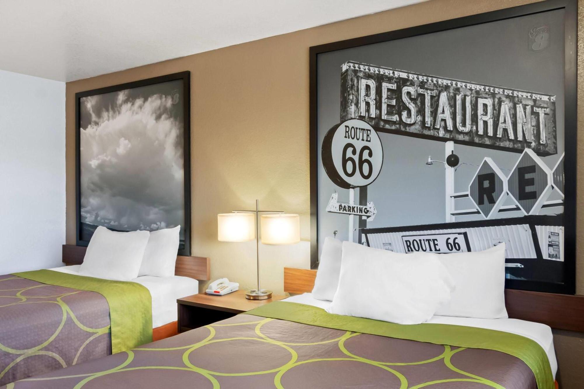 Super 8 By Wyndham Santa Rosa Ξενοδοχείο Εξωτερικό φωτογραφία